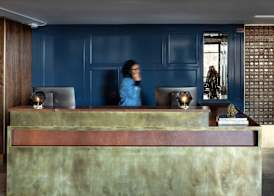 The Revolution Hotel 5
