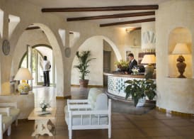 Club Hotel 2