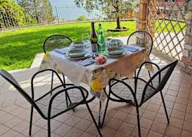Residence Borgo Dei Limoni - Appartamenti con Garage 4