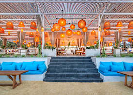 Radisson Blu Hotel & Resort, Abu Dhabi Corniche 5