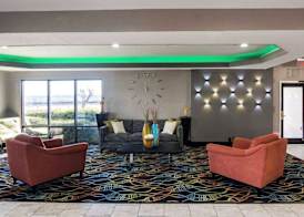 Days Inn by Wyndham Fort Worth North / Fossil Creek 3