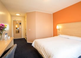 Metro Inns Huddersfield 5