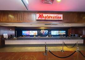 OYO Hotel and Casino Las Vegas 2
