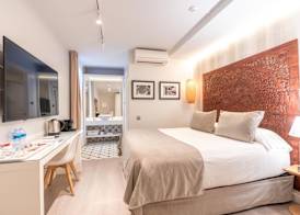Serennia Fira Gran Via Exclusive Rooms 5