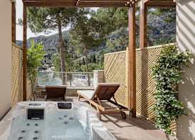 Akrotiri Beach Resort & Spa - Adult Friendly 5