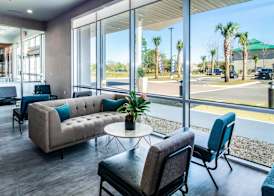 La Quinta Inn & Suites by Wyndham Miramar Beach-Destin 3