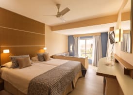 ROBINSON ESQUINZO PLAYA - All Inclusive 4