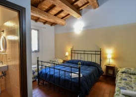 AGRITURISMO LA VALLE DEI BRONZETTI 3