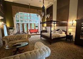Langtry Manor Hotel 5