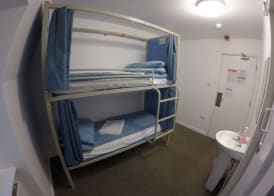 Smart Hyde Park Inn Hostel 3
