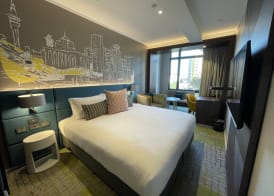Mercure Auckland Queen Street 3