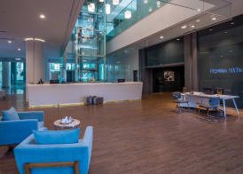 TAV Airport Hotel Izmir 4