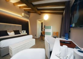 Hotel Clarin 14 by Dori 4