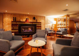 Delta Hotel 3