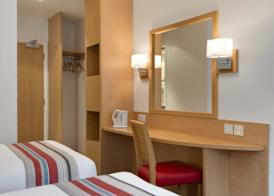 Ramada by Wyndham Wakefield 4