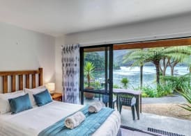Lochmara Lodge - 20mins by boat from Picton 3