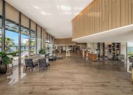 Awaken Da Nang Hotel 4