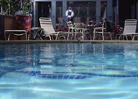 Civic Center Motor Inn 4