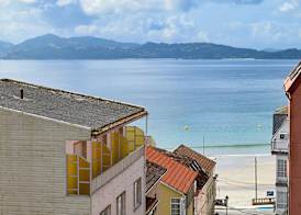 Apartamentos Portonovo Playa 3000 2