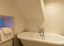 Alston House Hotel 4