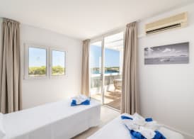 Orange Colom Seaside Apartments 5