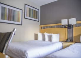 Hudson River Hotel 5