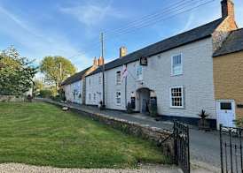 The Old Inn 2