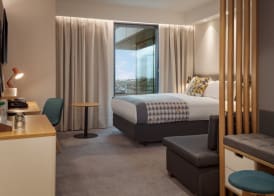 Holiday Inn LONDON - HEATHROW BATH ROAD by IHG 4