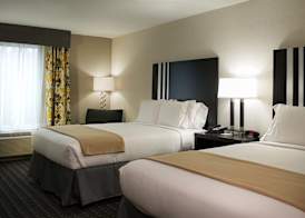 Holiday Inn Express & Suites MADISON CENTRAL by IHG 3