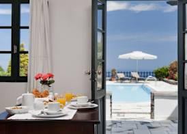 Anthonas Apartments 4