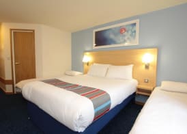 Travelodge Crawley 4