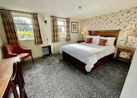 The Stag Rooms 5
