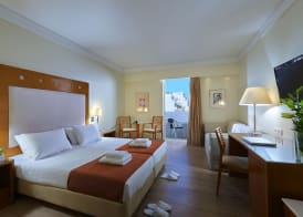 Atrion Hotel 3