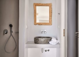 Casa Tagoo Mykonos 3