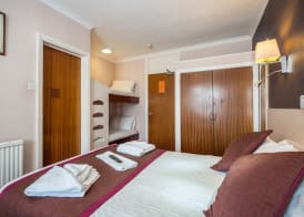 Barrowfield Hotel 5