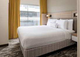 SpringHill Suites Seattle Downtown, South Lake Union 5