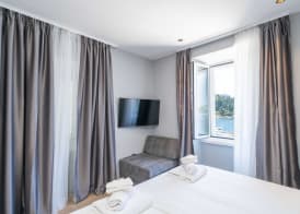 Apartments Villa Royale 4