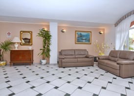 Hotel Costa d'Oro 4