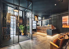 Zoom Hotel 4