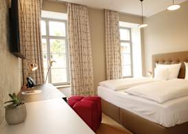 Amelie No 1 Hotel & Appartements 3