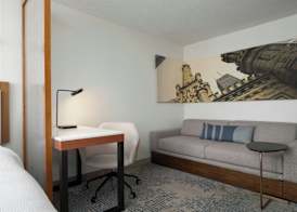 SpringHill Suites Chicago Downtown/River North 5