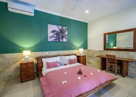 Kelapa Villas 5
