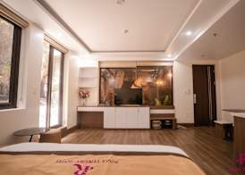 Roza Palace Cat Ba 5