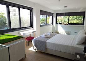 10 Apartments & Suites Athens 4