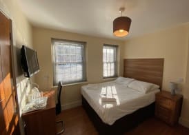 Wendover Arms Hotel 2