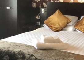 The BlueBell Hotel 3