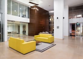 Eurostars Oasis Plaza 4