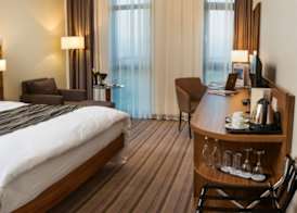 Premier Sofia Airport Hotel 5