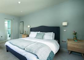 The Cowdray Arms 5