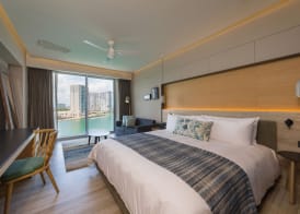 Renaissance Cancun Resort & Marina 4